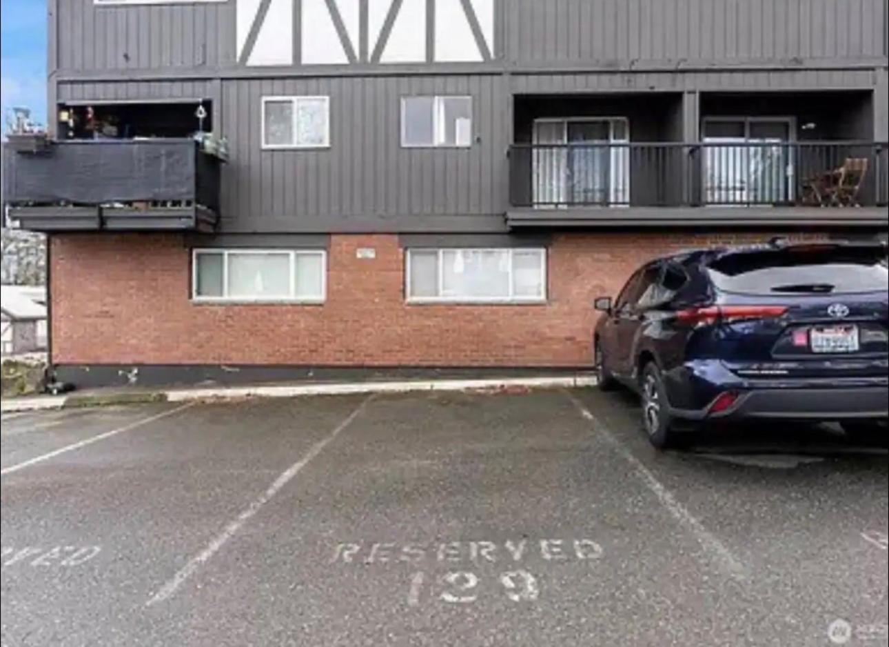 Modern And Elegant Condominium SeaTac Exterior photo